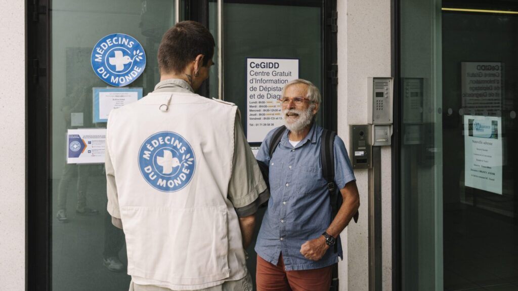 Centre d?accueil sanitaire de Medecins du monde deplace au CeGIDD de Bobigny.