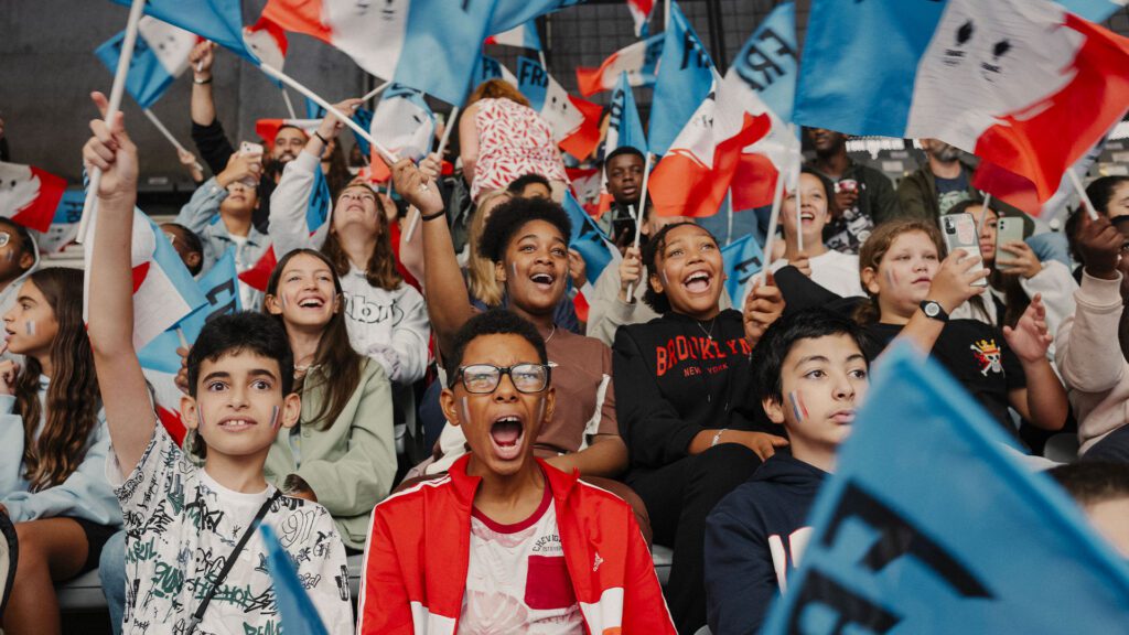 Une-collegiens-sdf-web-1024x576